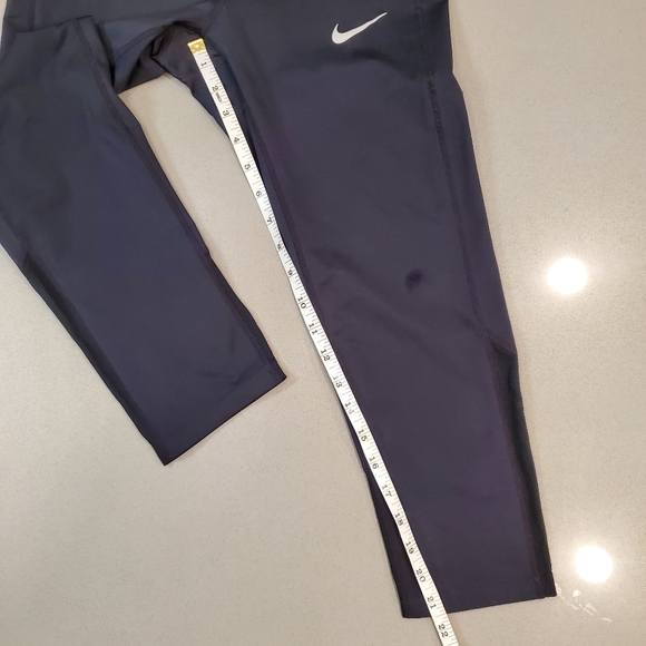 Nike Dri-Fit Women's Running Crop Tights Black - Picture 7 of 10